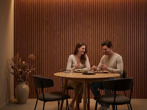 Parede ripada: como usar ripas decorativas para valorizar o ambiente